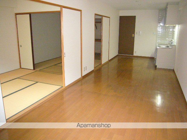 フォレスト伊丹の内装写真