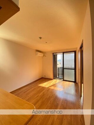 ファインパストラル　[2LDK/54.54m2]のリビング・居間