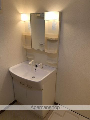 グランシャリオ覚王山の内装写真