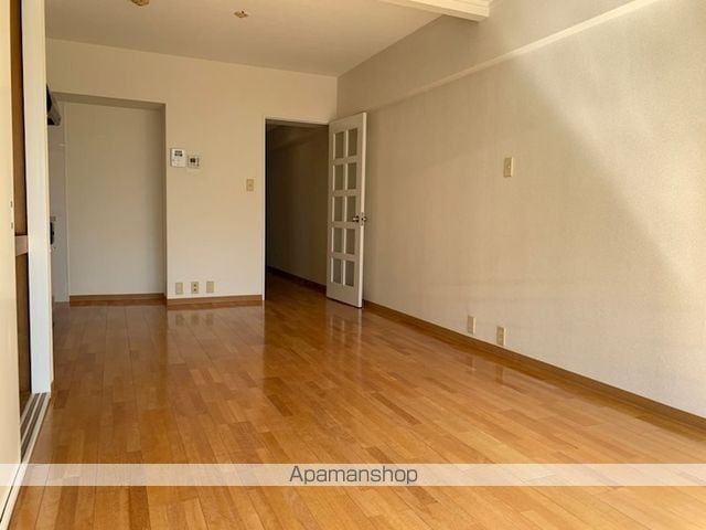 シルバーパレス方南町の内装写真