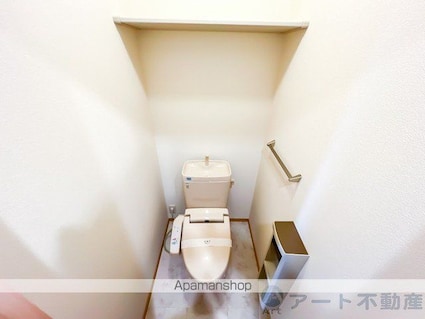 ハーミテージ　Ｃ棟[2LDK/61.6m2]のトイレ