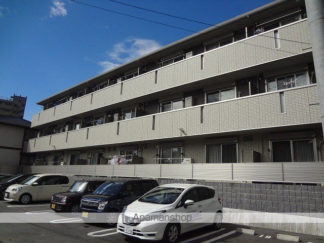 インペリアルの外観写真