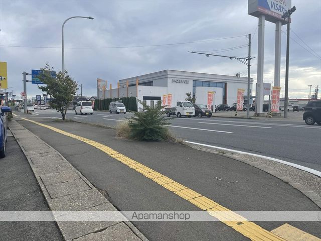 グランシャリオ英の周辺写真