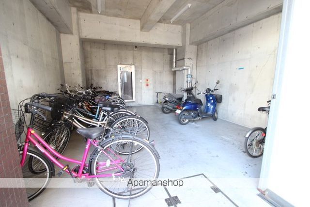 ルーラル六番館の玄関写真