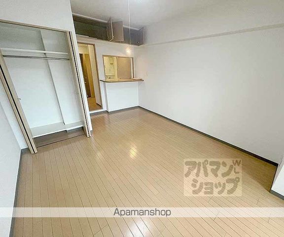エステムコート御所南IIの外観写真