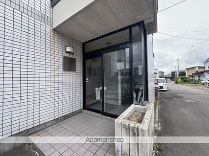 ジョイフル鍛治[2LDK/54.71m2]のエントランス2