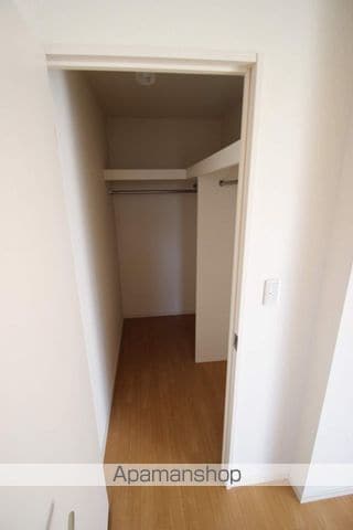 オリーブクロスの内装写真