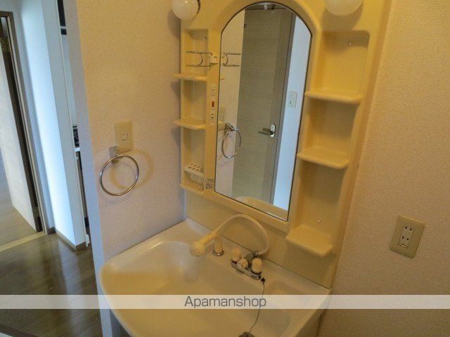 ハイカムールSの内装写真