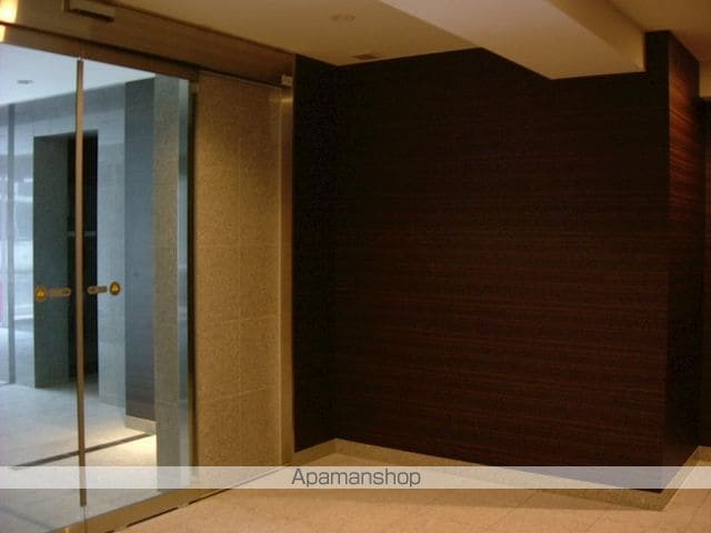 メインステージ錦糸町アヴァンセの玄関写真
