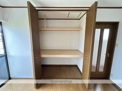 ＲＵＲＡＬ[2LDK/59.62m2]の収納