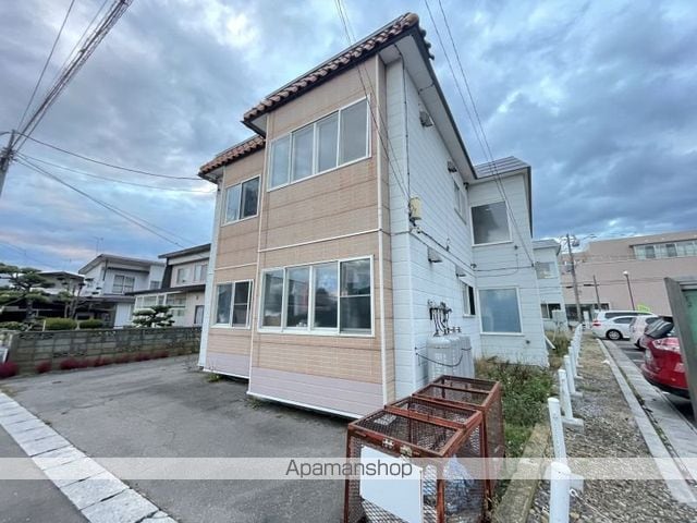 シーサイド七重浜A棟の外観写真