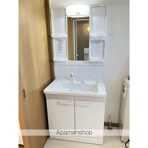 ファミール三輪 G棟の内装写真