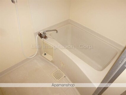 ベルパーク北山田[2DK/48.6m2]のバス