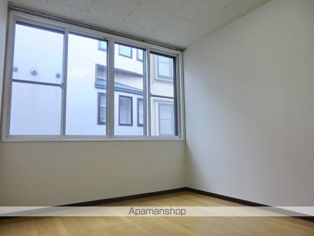 プレサントKハイツ 3号棟の内装写真