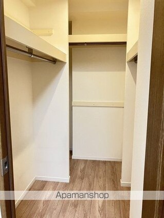 駒込パークハウス[2LDK/62.36m2]の収納