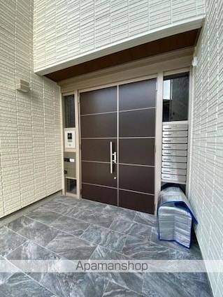 香川県高松市太田下町[2LDK/66.9m2]のエントランス