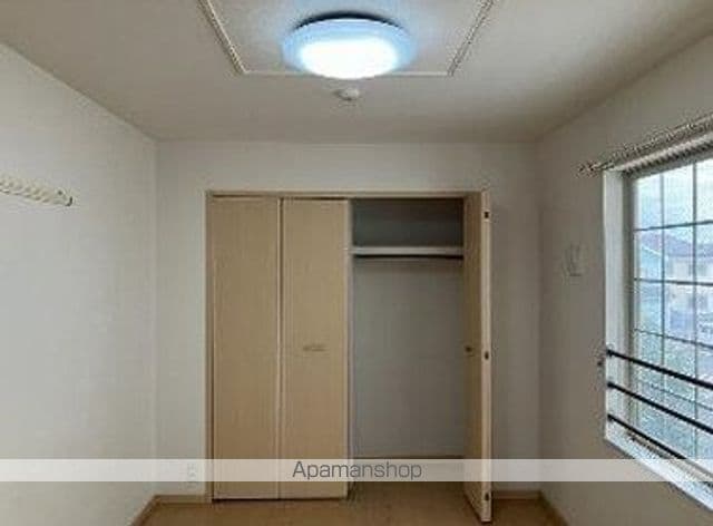 イーヴァネルフの内装写真