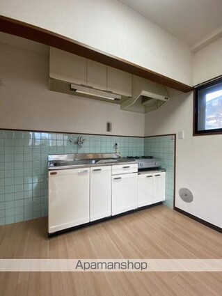長野県長野市大字鶴賀七瀬中町[2LDK/52.25m2]のキッチン