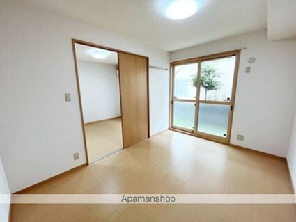 トレド・Ｎ　Ｃ棟[2DK/50.12m2]のリビング・居間