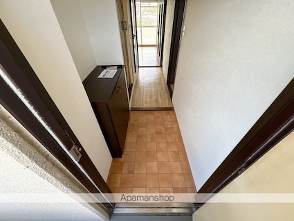 カルフールⅡ[2LDK/55.27m2]の玄関