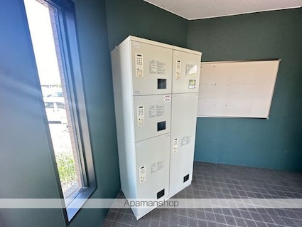 ロイヤルオークⅡ[2LDK/59.36m2]の共用部3