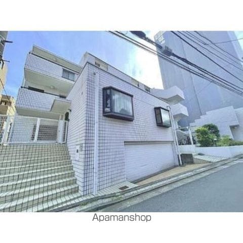 ルミエール東中野の外観写真
