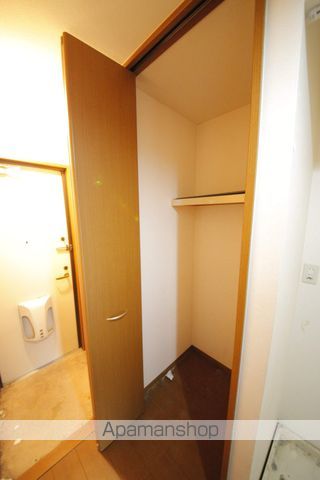 ジュネスの内装写真