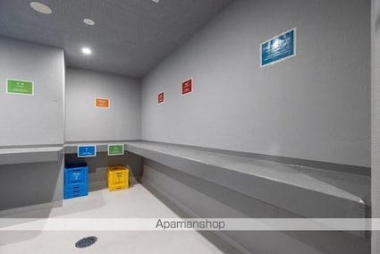 ＢＲＩＣＫ　ＲＥＳＩＤＥＮＣＥ　南青山[2LDK/60.15m2]の共用部3