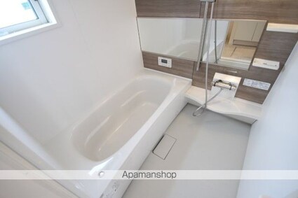 ラフィーネ下中野Ｃ棟[3LDK/81.03m2]のバス