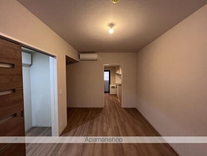香川県高松市亀井町[1K/31.22m2]の内装1