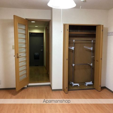 プチフルール千の内装写真