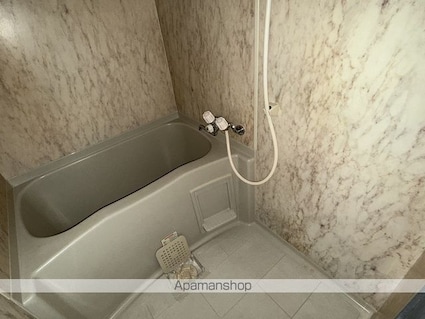 愛知県名古屋市東区大松町[1K/23m2]のバス