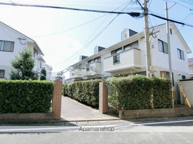 シャイニープラッツの外観写真