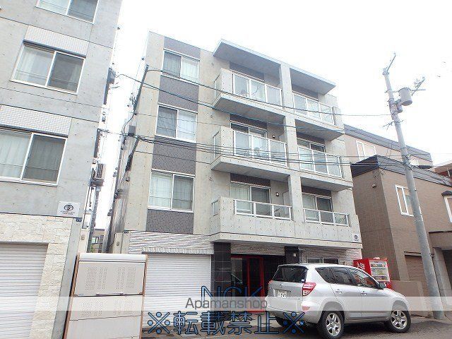 ルーエ北円山の外観写真