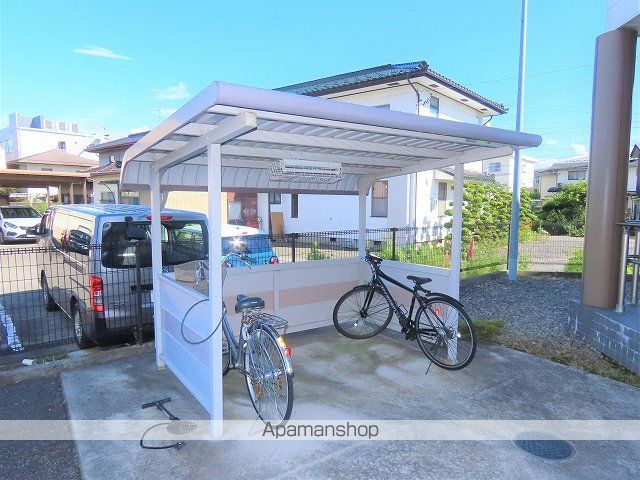 レオパレス中御所の内装写真