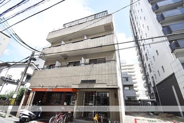 クレセント小町の外観写真
