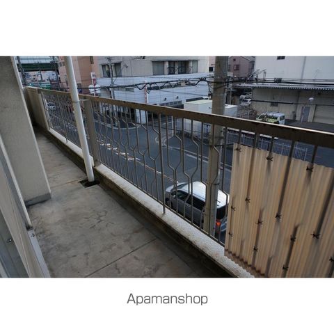 高井田ランプハウスの内装写真