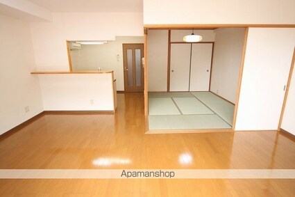 メゾン・アステール[2LDK/60.1m2]のリビング・居間