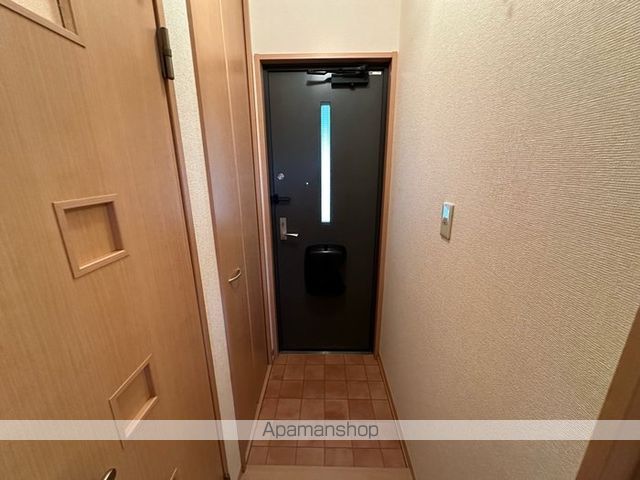 ビューラー峰の内装写真