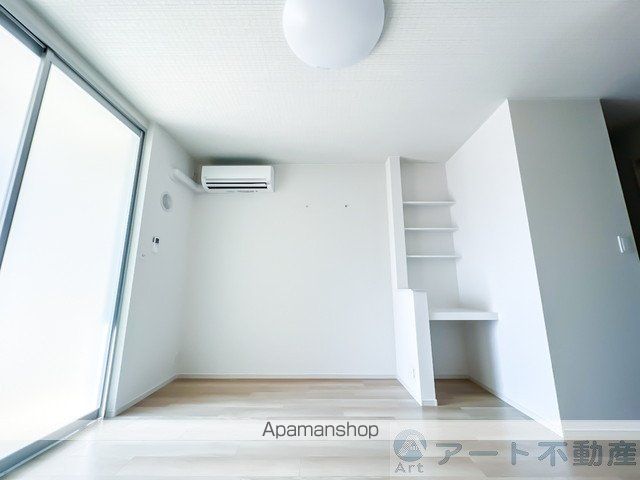エトワール プレジーの内装写真