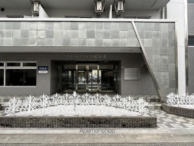 グレースヴィラ園田IIの玄関写真