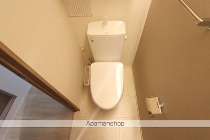 ＤーｒｏｏｍＣＶＩＩＩ[2LDK/52.57m2]のトイレ