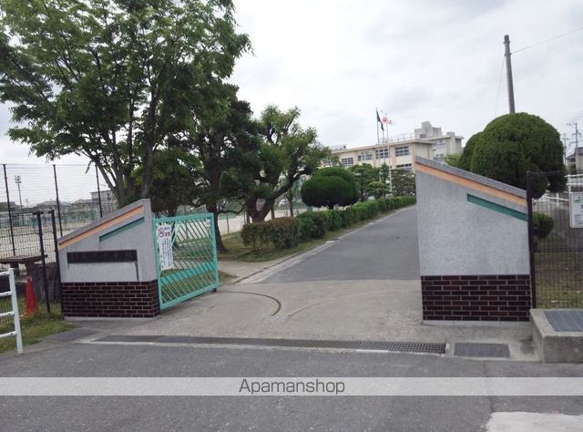 カノン横浜の周辺写真