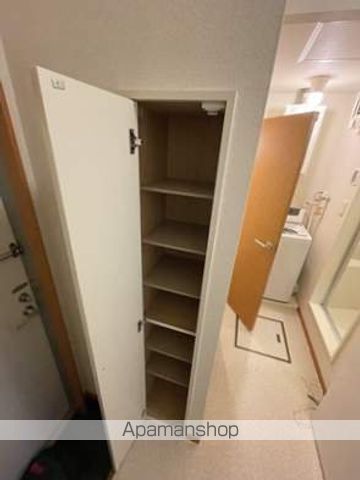 レオパレスロワジール西野Cの内装写真
