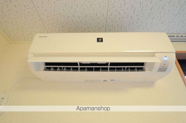 レオパレスプラド岩塚の内装写真