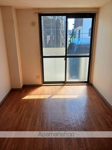 エルセトル佐方の内装写真