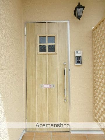 シェ モワ ココの玄関写真