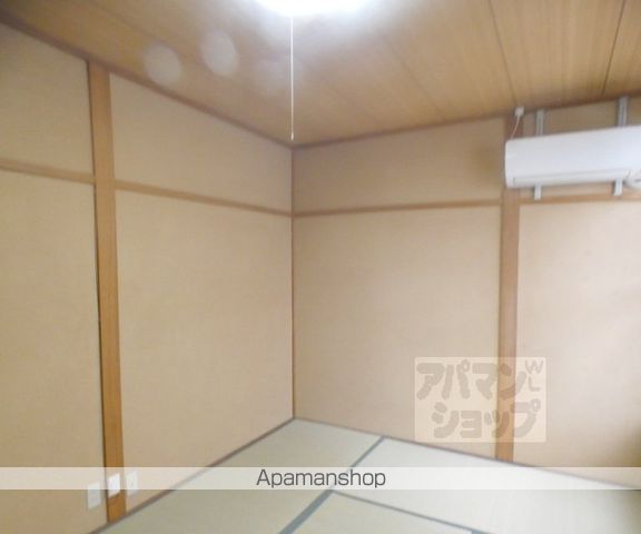 叡山電鉄 茶山・京都芸術大学駅 徒歩4分 2階建 築42年の内装写真