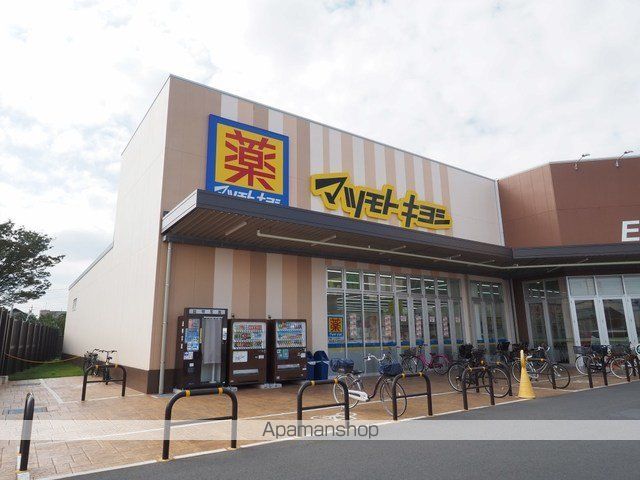 シュトラウスの周辺写真