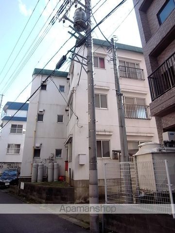 岡部マンションの外観写真